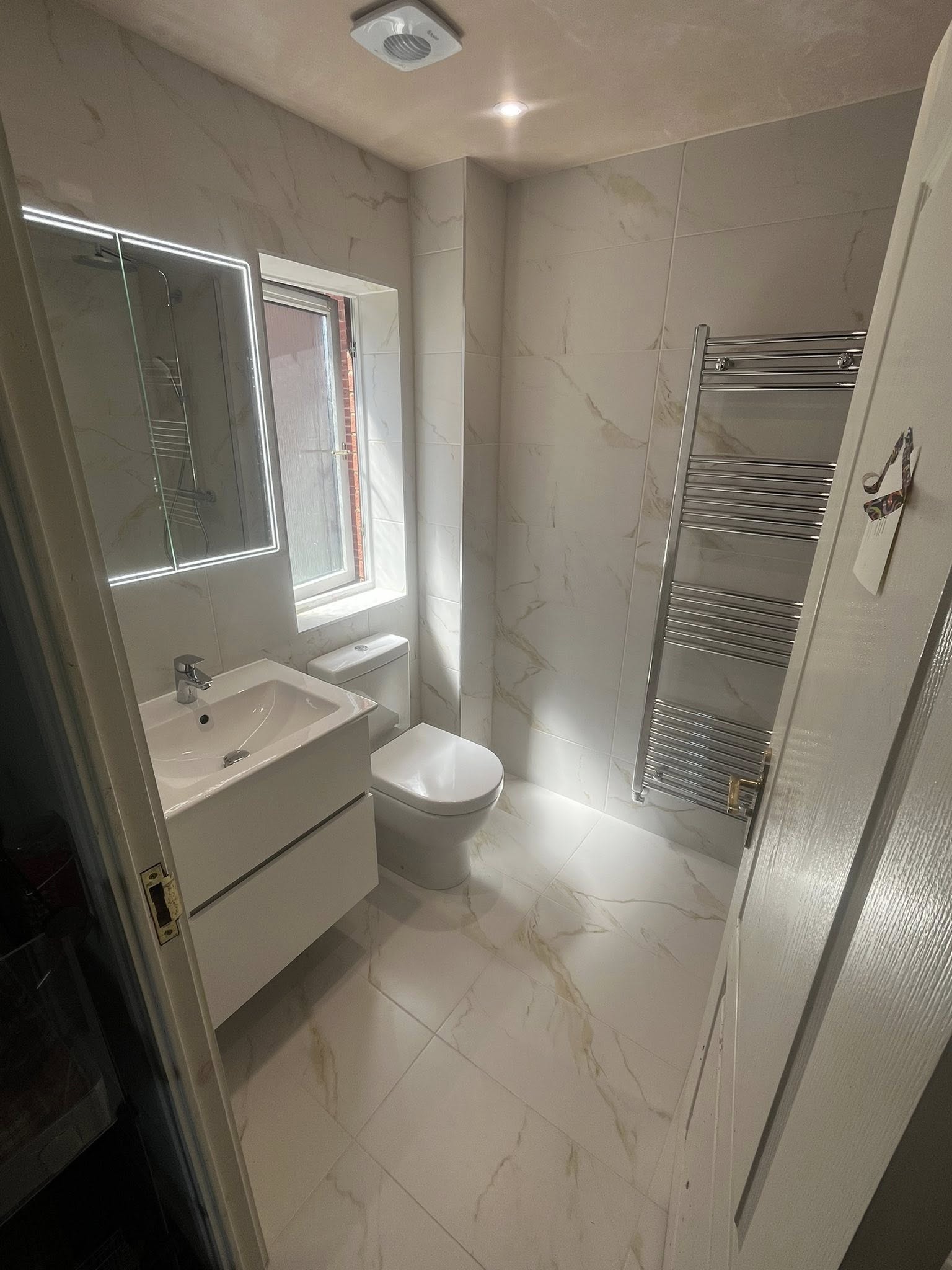 Full Bathroom Refurbishment – Milton Keynes